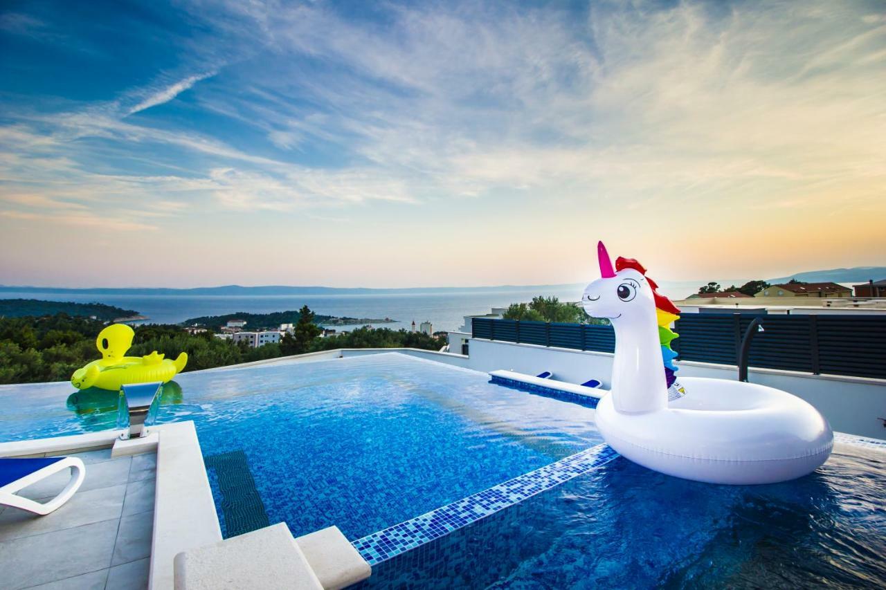 Villa Lacus Макарска Экстерьер фото